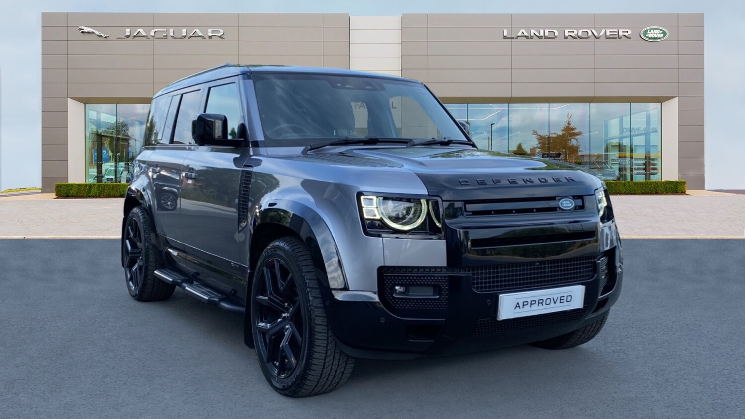 Used Land Rover Defender 3.0 D250 XDynamic SE 110 5dr Auto Diesel